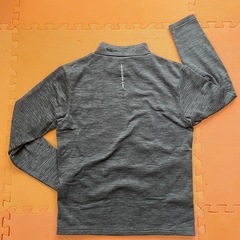 トレーナー　シャツ①の画像