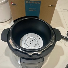 電気圧力鍋(SRｰMP300）中古美品の画像