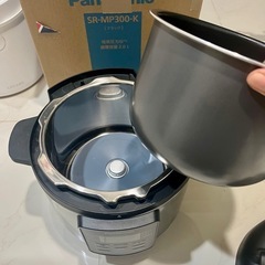 電気圧力鍋(SRｰMP300）中古美品の画像