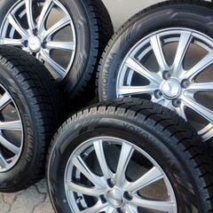 高年式 185/65R15 フィット 4穴 バリ溝 国産タイヤ スタッドレス アルミホイール 夏 冬 タイヤ ホンダ fit アクア ヴィッツ カローラフィールダー カローラ フィールダー シエンタ ベルタ インサイト グレイス シャトル、シャトルハイブリッド フィット シャトル スイフト スプラッシュの画像