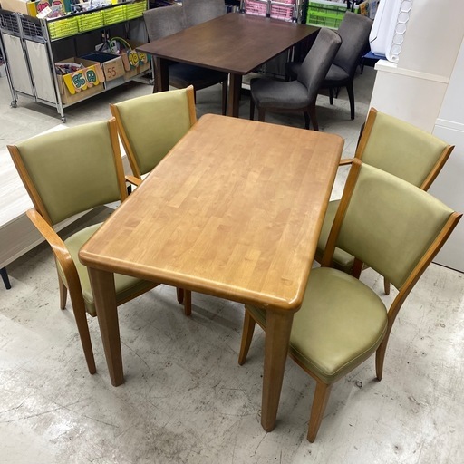 ?大SALE?【karimoku】4人用　ダイニングセット　アームチェア　緑　グリーン　ナチュラル　木製　幅125×高71×奥75㎝　