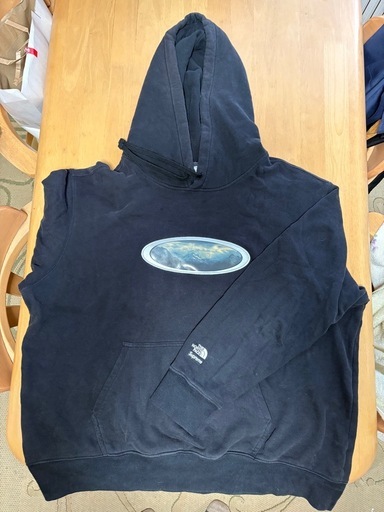 ノースフェイス&シュプリームコラボパーカー