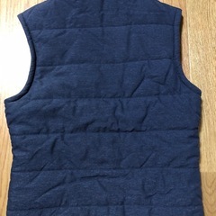 ［受け渡し決定］H&Mダウンベスト　EUR44の画像