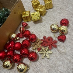 クリスマスツリー　オーナメント　ツリースカート　ライト付きの画像