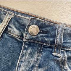 アメリカンイーグル ストレッチショートパンツ ダメージデニムの画像