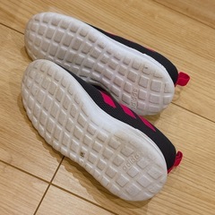 アディダス14.5cmの画像