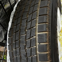 RAVRIONホイール スタッドレスタイヤ225/65R17 ホイールつき付きの画像