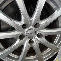 RAVRIONホイール スタッドレスタイヤ225/65R17 ホイールつき付きの画像