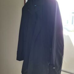 未使用の黒のウエスト丈コート - Lサイズの画像