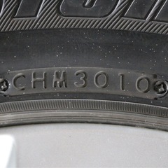 フォルクスワーゲン　ゴルフ　ブリヂストンスタッドレスタイヤの画像