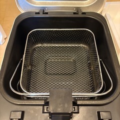 ディープフライヤー 電気キッチン調理器 EB-RM6400Aの画像