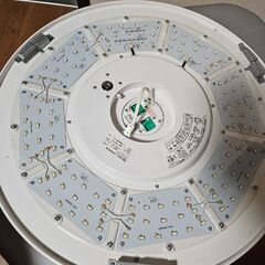 KOIZUMI LEDシーリングライト 10-12畳リモコン付き！の画像