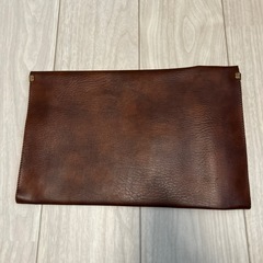 革　クラッチバッグの画像