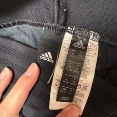 adidas gu レギンスパンツ140cm2本セットの画像
