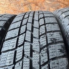 バリ山　GOODYEAR ICENAVI 6 155/65R13 スタッドレス　タイヤ　2020年製　13インチの画像