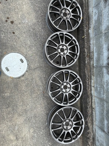 スバルエクシーガにて使用していた17インチアルミ