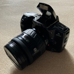 MINOLTAフィルムカメラα303si現状品、used品かなり古いカメラ早いお取引の方を優先させて頂きます。。の画像