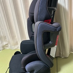 アプリカ　ジュニアシート　美品の画像