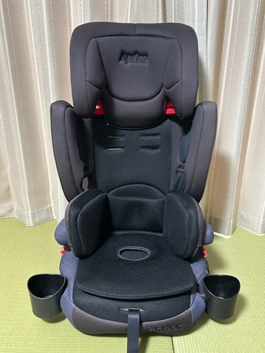 アプリカ　ジュニアシート　美品