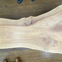 手作り無垢板テーブル　天板厚み5cm！の画像