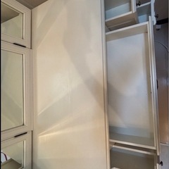 猫脚ドレッサーの画像