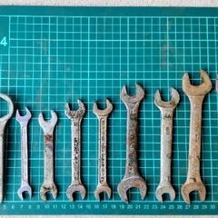 🍓 昔の良い工具：1個あたり５５円で始める／丈夫で長持ち・味わい深い古道具たち／サイズ対応で使い勝手抜群。スパナ／レンチ／２２本 ／ part③   😊 の画像