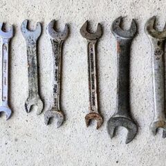 🍓 昔の良い工具：1個あたり５５円で始める／丈夫で長持ち・味わい深い古道具たち／サイズ対応で使い勝手抜群。スパナ／レンチ／２２本 ／ part③   😊 の画像