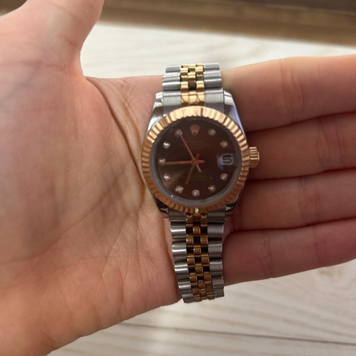 ROLEXデイトジャスト自動巻き
腕時計