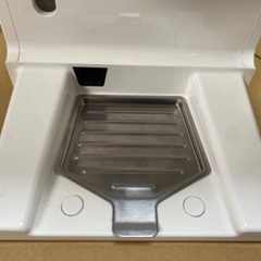 De'Longhi デロンギ エスプレッソマシン ECP3220J-Wの画像