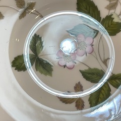 A7145【ウェッジウッド】 ワイルドストロベリー ピオニー 2客 黒壺の画像