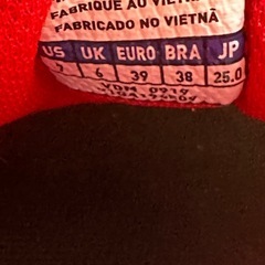 バトミントンシューズの画像