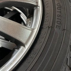 スタッドレスタイヤの画像