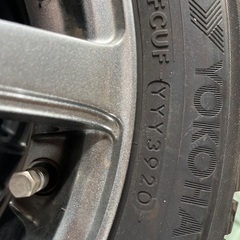 スタッドレスタイヤの画像