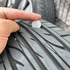 ほぼ新品タイヤ付き国産185/60R15
　の画像