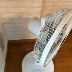 HITACHI扇風機の画像