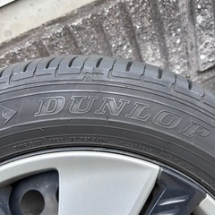 ほぼ新品タイヤ付き国産185/60R15
　の画像