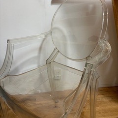 処分価格★値下げ可能★定価69700円 11/27まで！  Kartell カルテル LOUIS GHOST ルイゴースト クリスタル IKEA 小物入れ トレイ 収納 棚 ボックス 本棚 ニトリ イケア 無印良品 ザラホームの画像