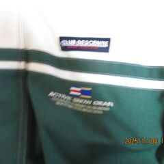 デサントスキーウエアの画像