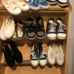 中古　靴、スニーカー　その他　いろいろ　まとめて13足の画像