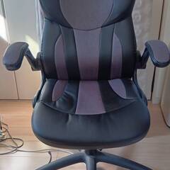 オフィスチェアの画像