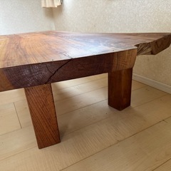 天然1本木のテーブルの画像