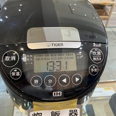 【タイガー IH炊飯器】【5.5合炊き】2022年製★クリーニング済み/6ヶ月保証付き【管理番号1109】野の画像