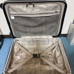 スーツケースの画像