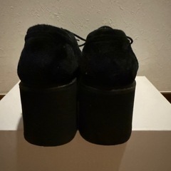 HARAJUKU CS.T&P厚底シューズ 黒ベロア調レースアップの画像