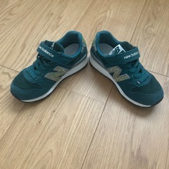 ニューバランス  17センチの画像