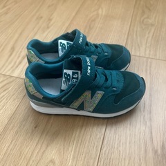 ニューバランス  17センチの画像