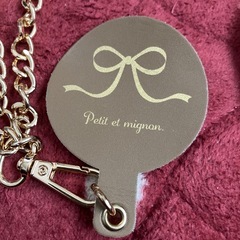 青木美沙子　スマホショルダーの画像