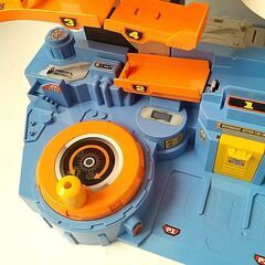 タカラトミー トミカ メカアクション自動車工場の画像