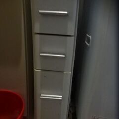 洗濯機周りなどのコーナー棚の画像