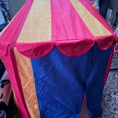 IKEAキッズテント　の画像